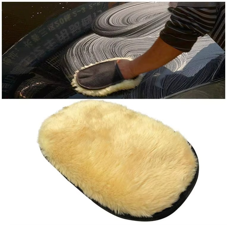 Microfiber Car Wash Glove.