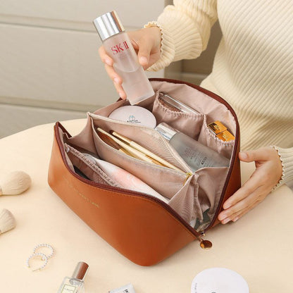 Cosmetic bag