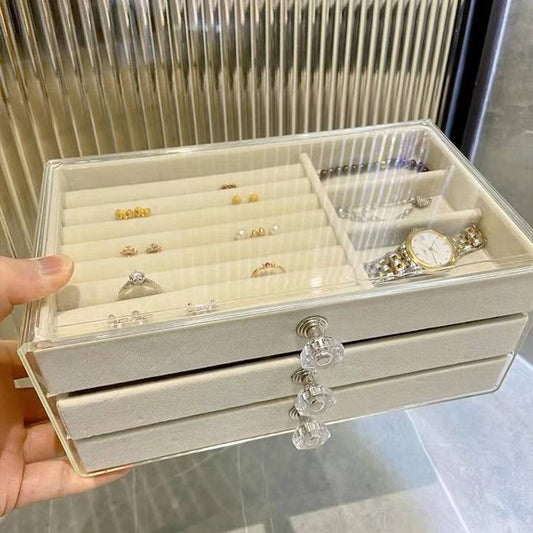 Accessories organizer